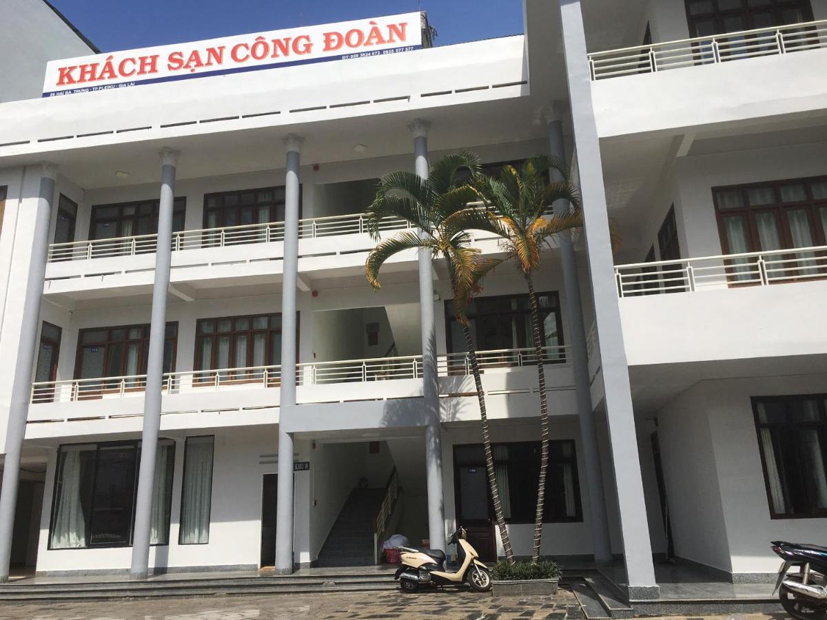 פלייקו Cong Doan Gia Lai Hotel מראה חיצוני תמונה