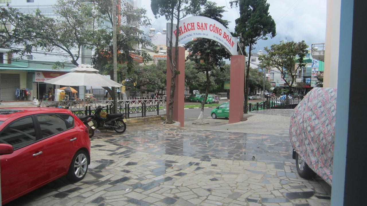 פלייקו Cong Doan Gia Lai Hotel מראה חיצוני תמונה